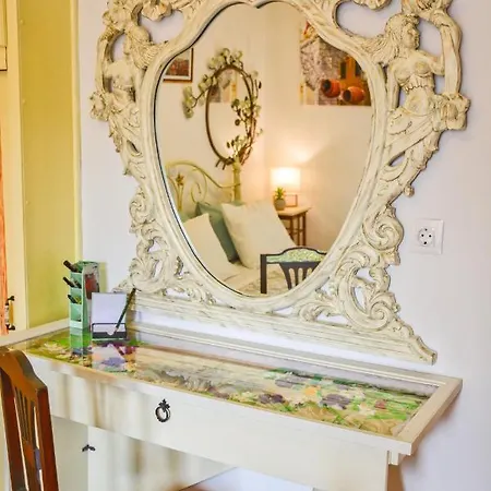 Venetian Well Gallery In Corfu Old Town Appartement *